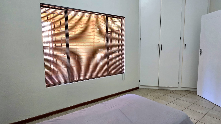 4 Bedroom Property for Sale in Geelhoutpark North West